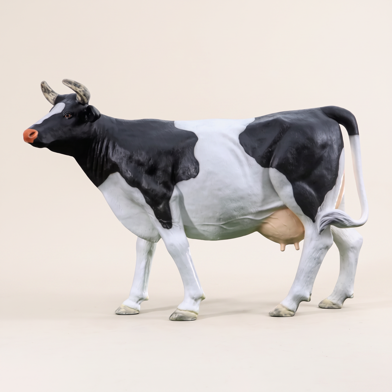 Vache en résine Kuhtag — Fribourgeoise, grandeur nature — photo studio