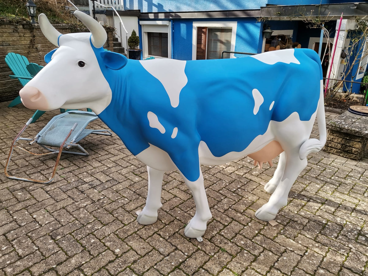 Vache Kuhtag personnalisée pour le Paléo Festival Nyon
